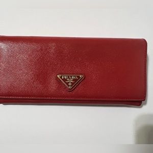 AUTH Prada Saffiano Long Wallet Red